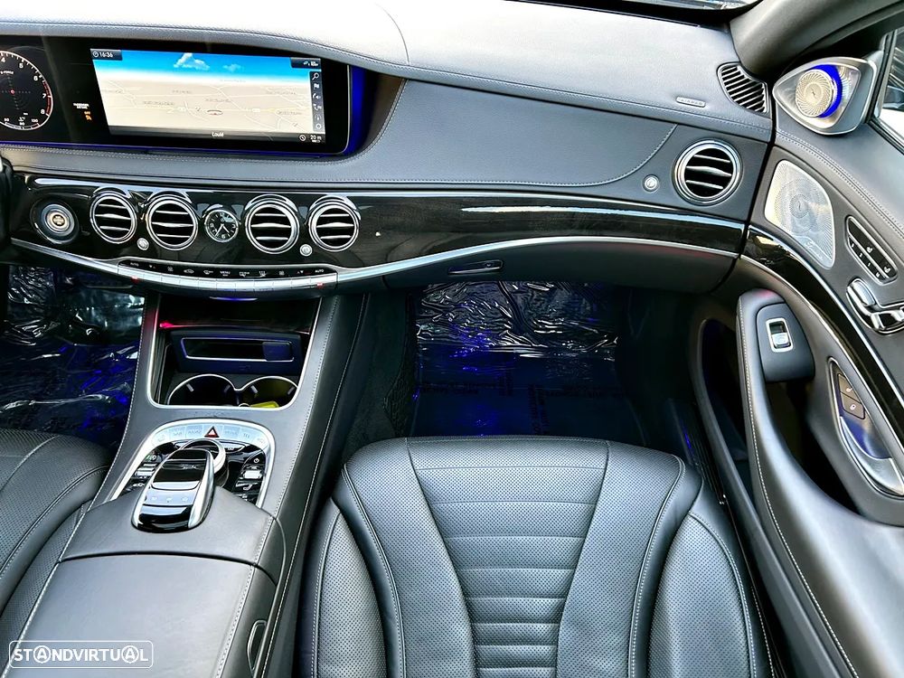 Mercedes-Benz S 560 4Matic 9G-TRONIC - 11