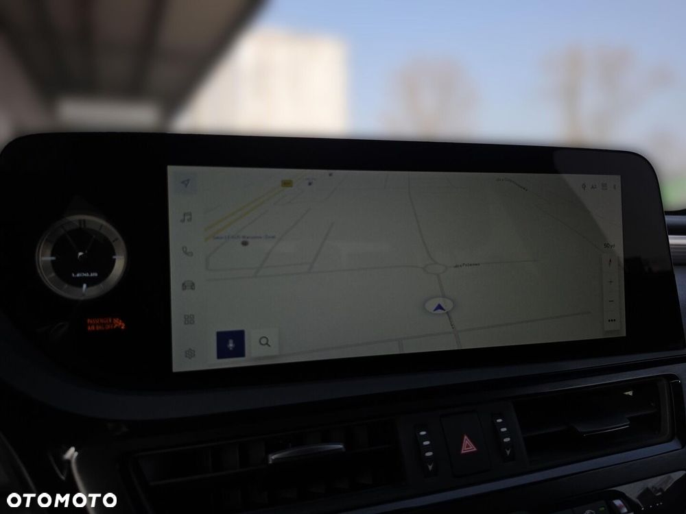 Lexus ES 300h F Sport Edition - 19