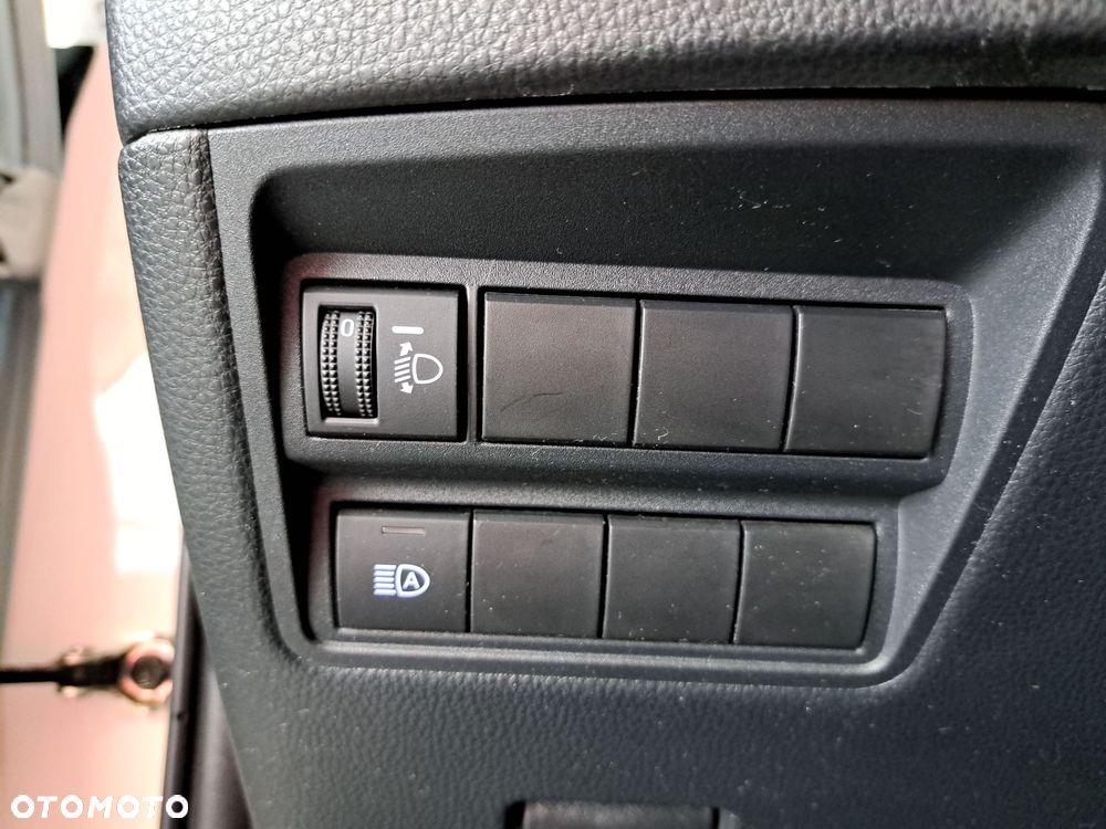 Toyota Yaris Cross Hybrid 1.5 Comfort - 32