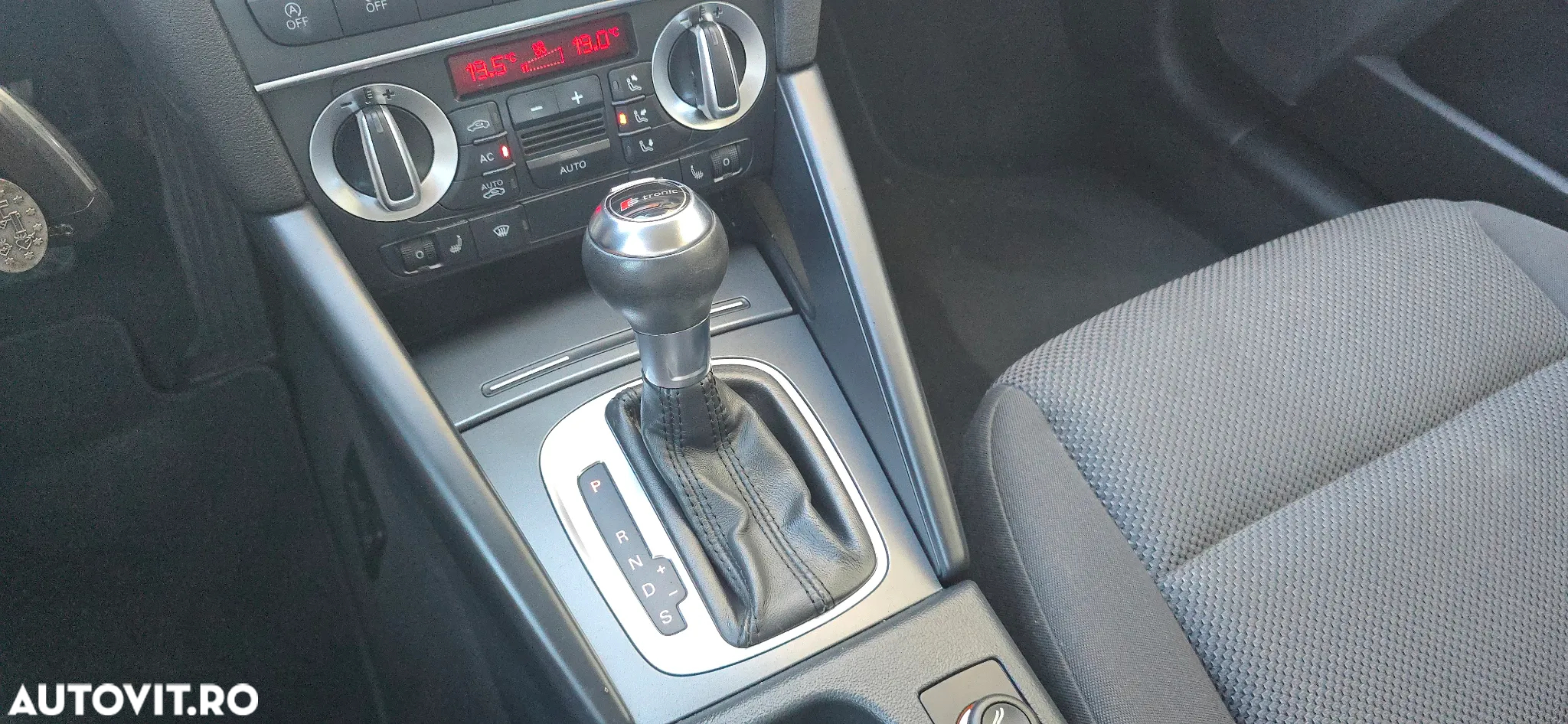 Audi A3 1.2 TFSI Sportback S tronic Ambiente - 17