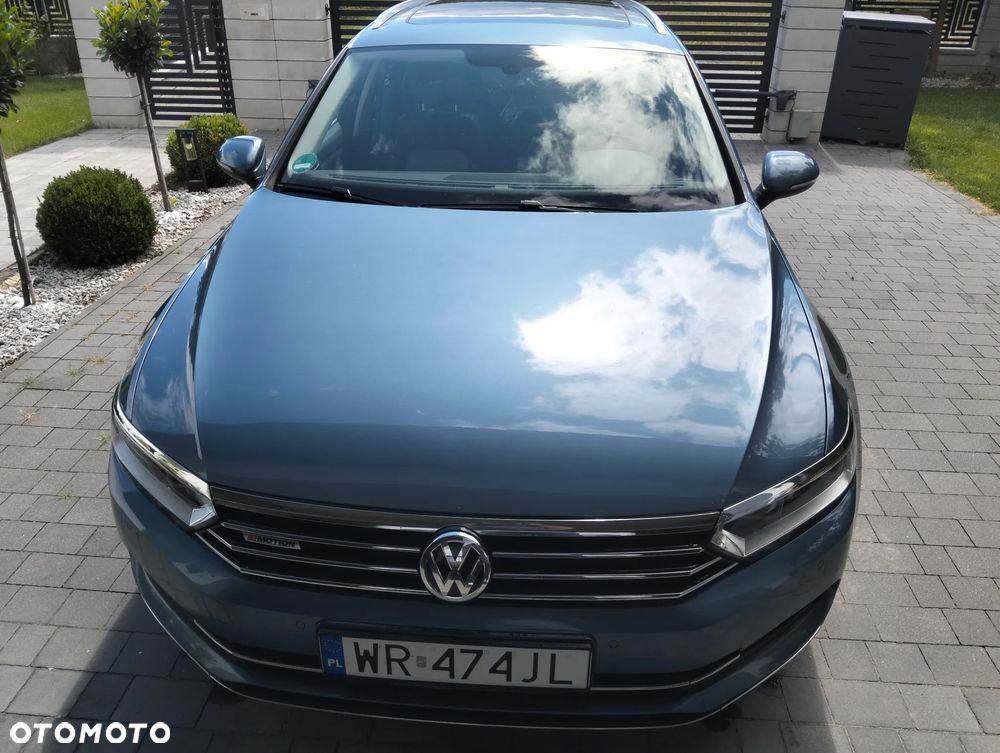 Volkswagen Passat 2.0 TDI Bi-Turbo BMT 4Mot Highline DSG - 3