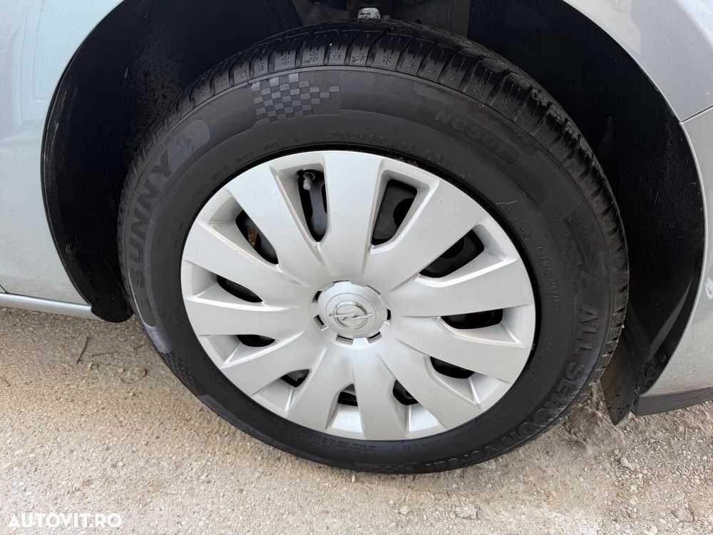 Opel Astra 2.0 CDTI DPF Automatik Style - 33