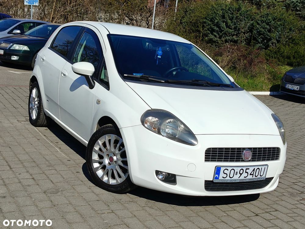 Fiat Grande Punto 1.4 8V Emotion - 29