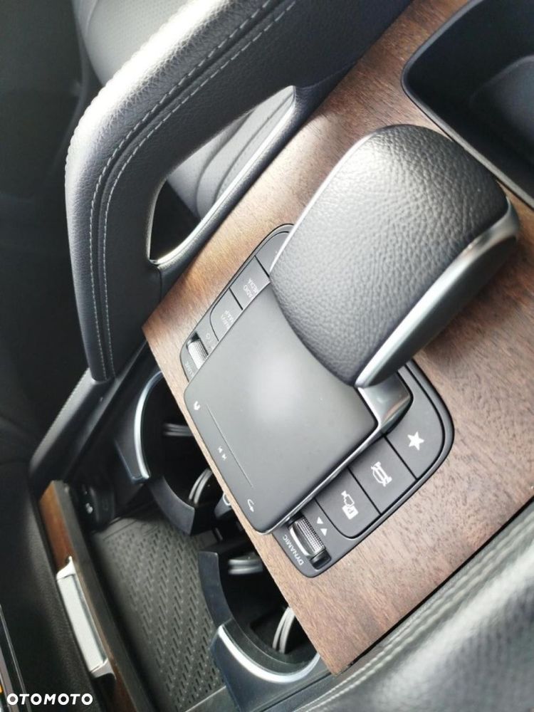 Mercedes-Benz GLE - 16