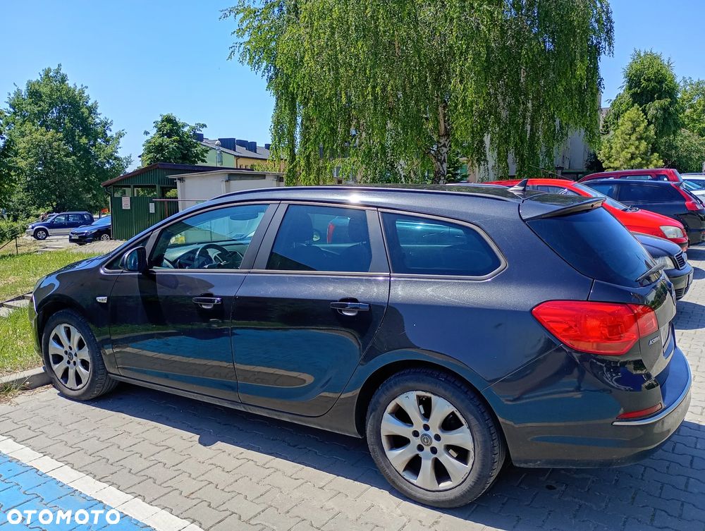 Opel Astra - 8
