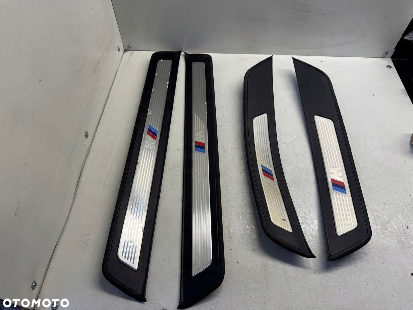 BMW 5 F10 LISTWY PROGOWE MPAKIET - 1