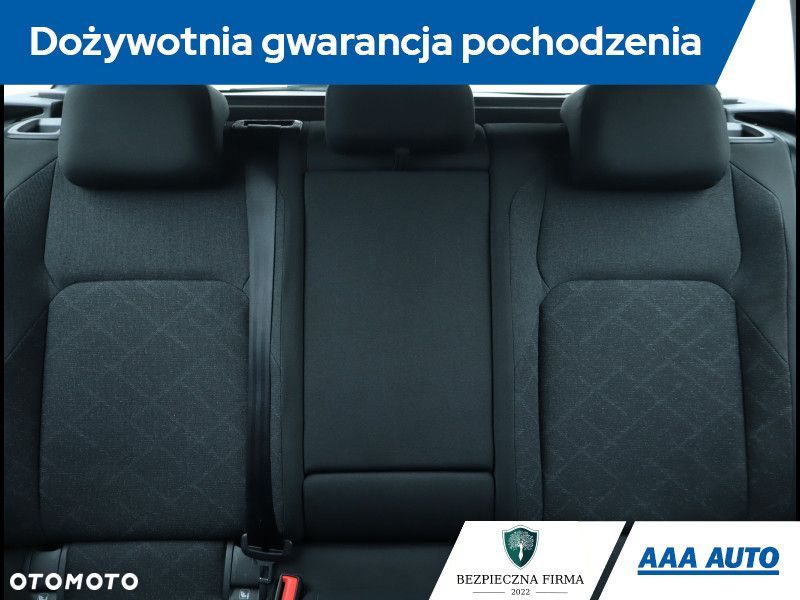 Volkswagen Golf Variant - 12