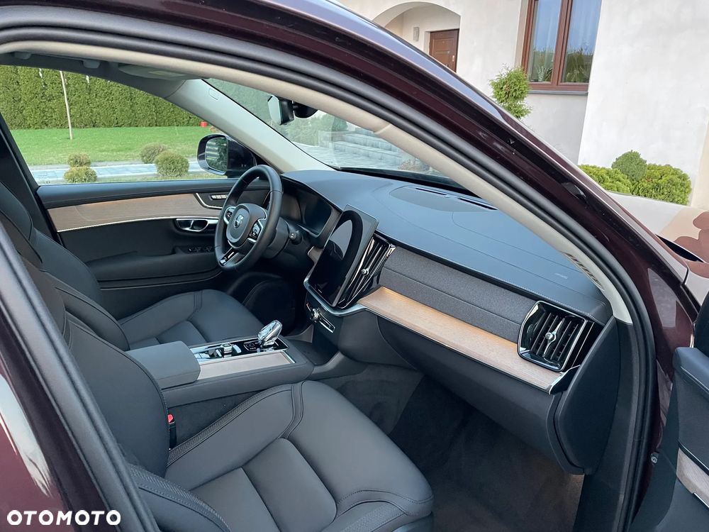 Volvo XC 90 B5 B AWD Plus Black Edition 7os - 19