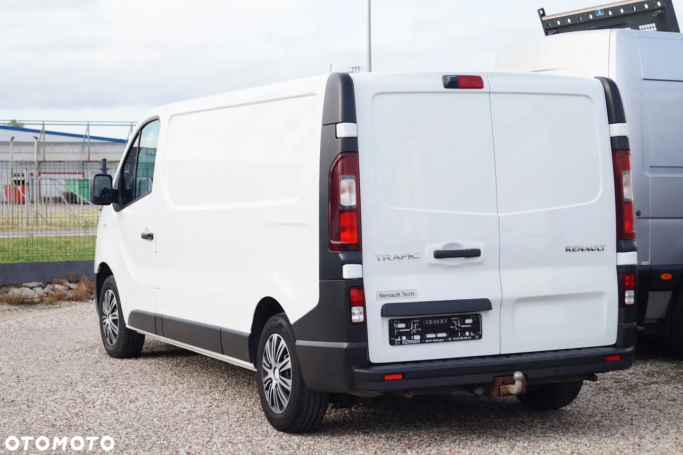 Renault Trafic - 2