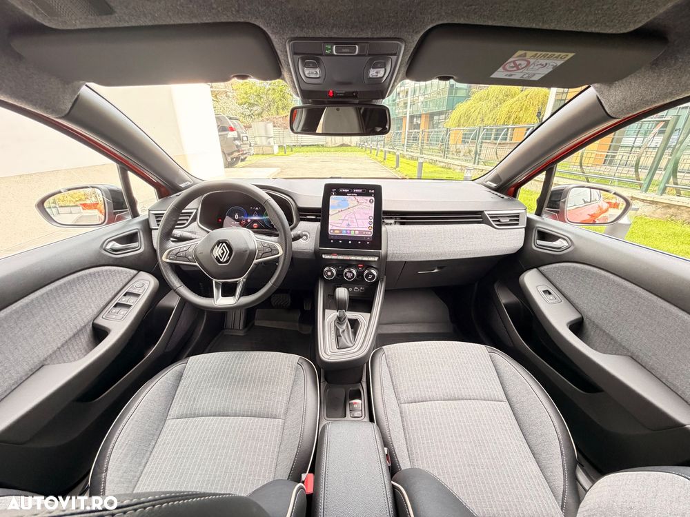 Renault Clio V E-Tech 145 Techno - 9