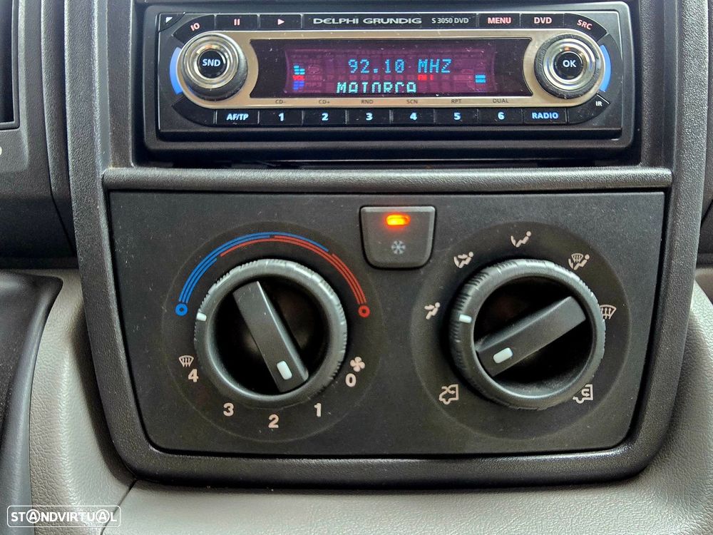 Fiat Ducato BURSTNER CAMA TRANSVERSAL - 15