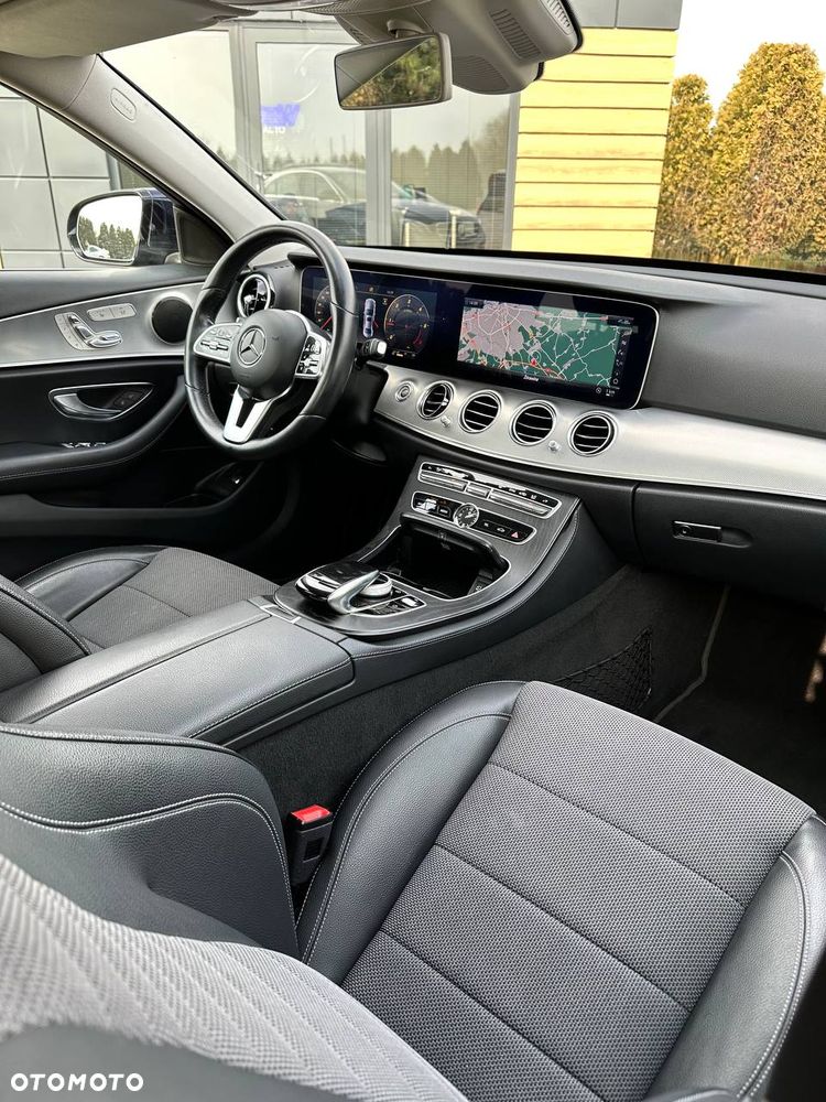 Mercedes-Benz Klasa E 220 d 9G-TRONIC Avantgarde - 17