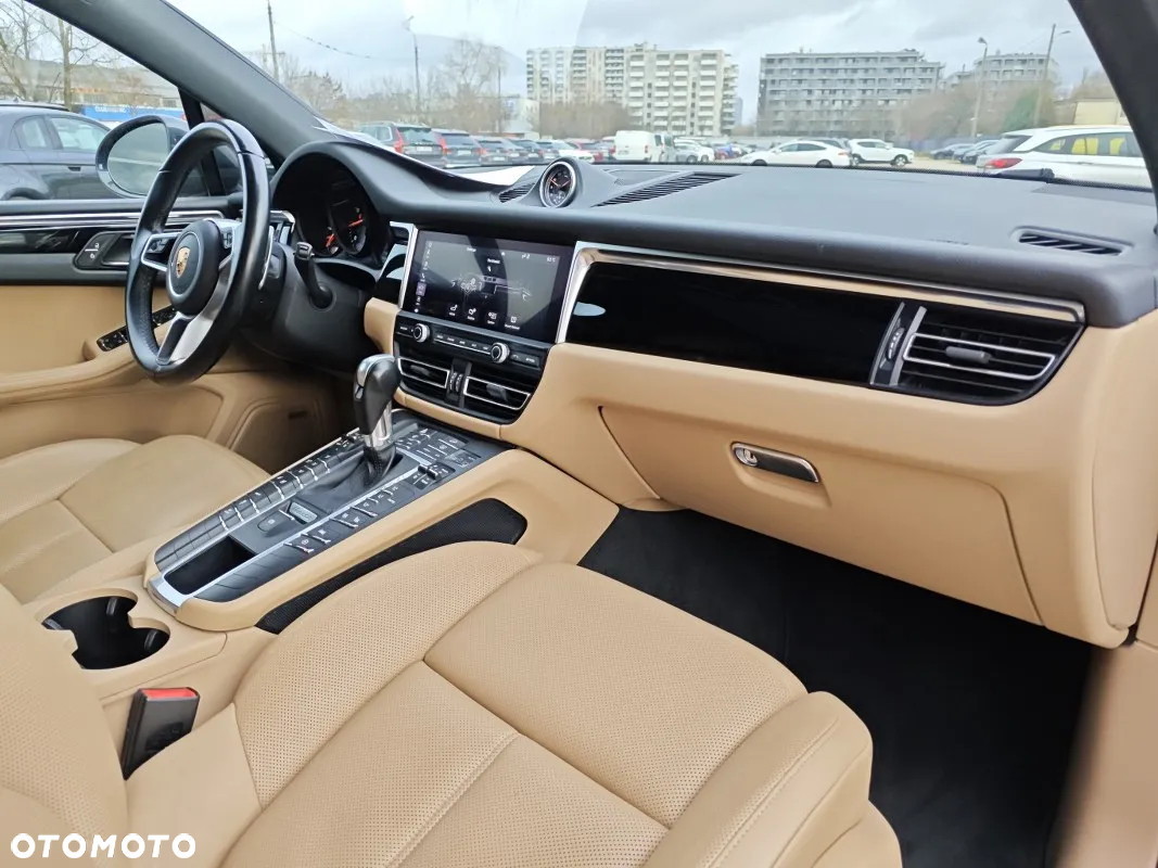 Porsche Macan PDK - 22