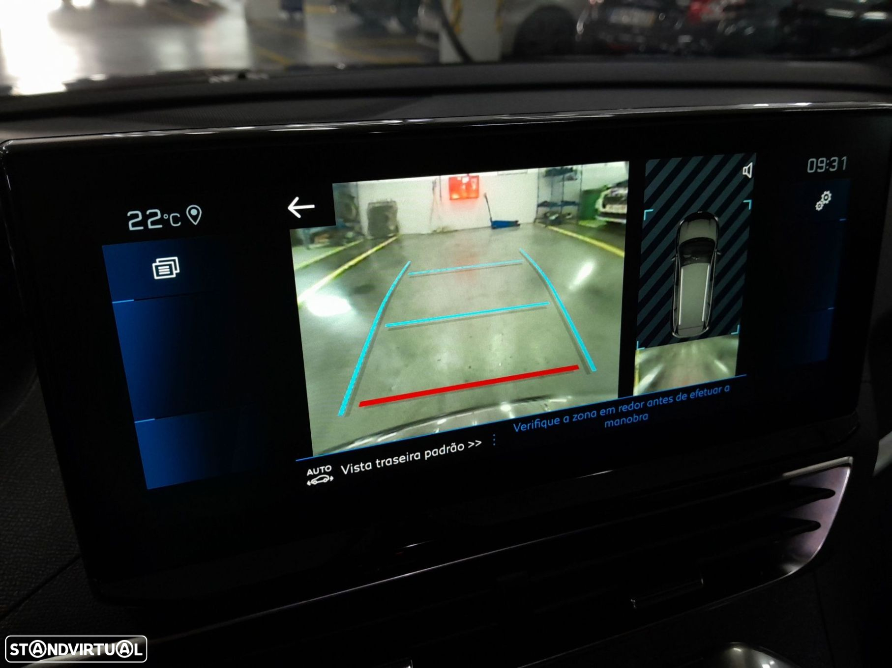 Peugeot 5008 1.2 PureTech Allure EAT8 - 18