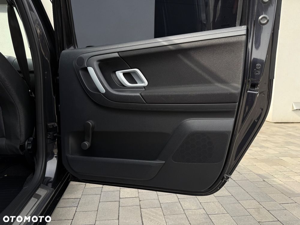 Skoda Roomster 1.6 16V Comfort PLUS EDITION - 30