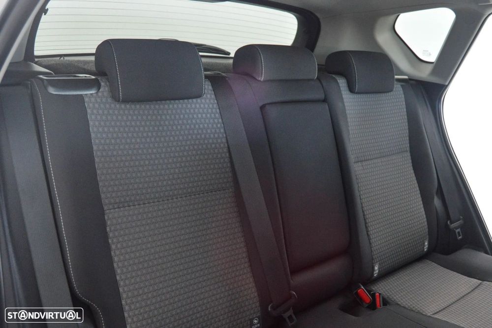 Toyota Auris 1.4 D-4D Comfort - 45