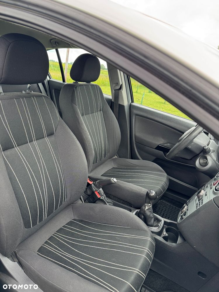 Opel Corsa - 17