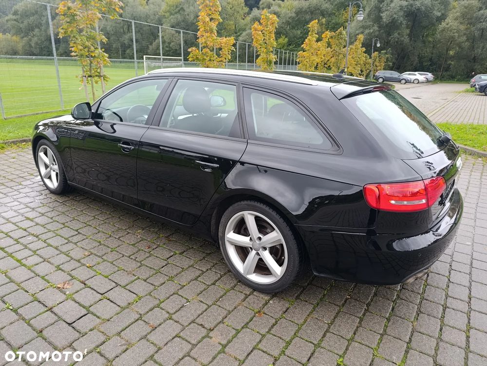 Audi A4 Avant 2.0 TDI DPF Ambiente - 11