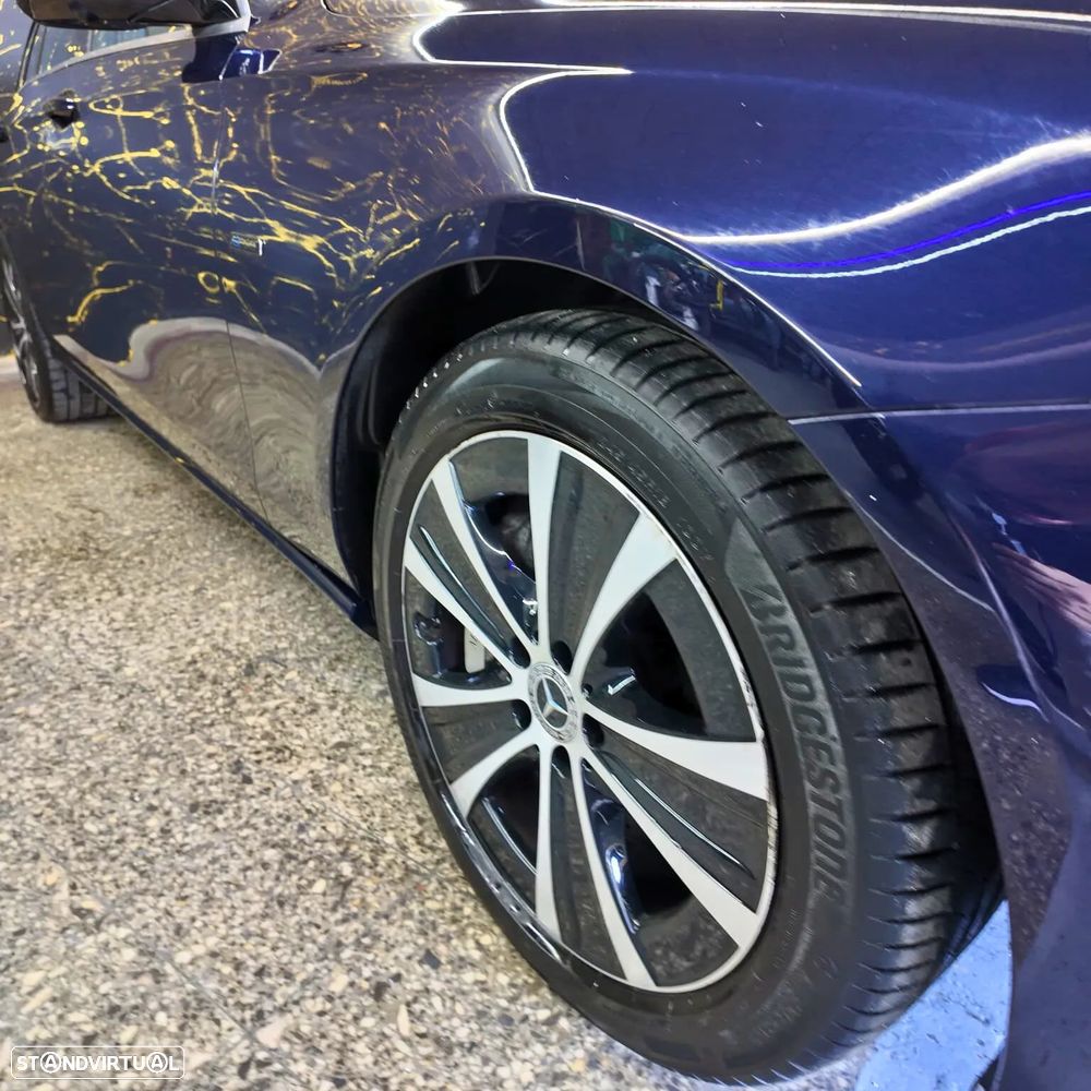 Mercedes-Benz E 300 ver-bluetec-hybrid-avantgarde - 19