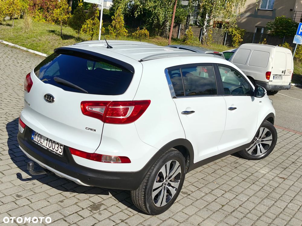 Kia Sportage 2.0 CRDI 4WD Automatik Dream-Team Edition - 19