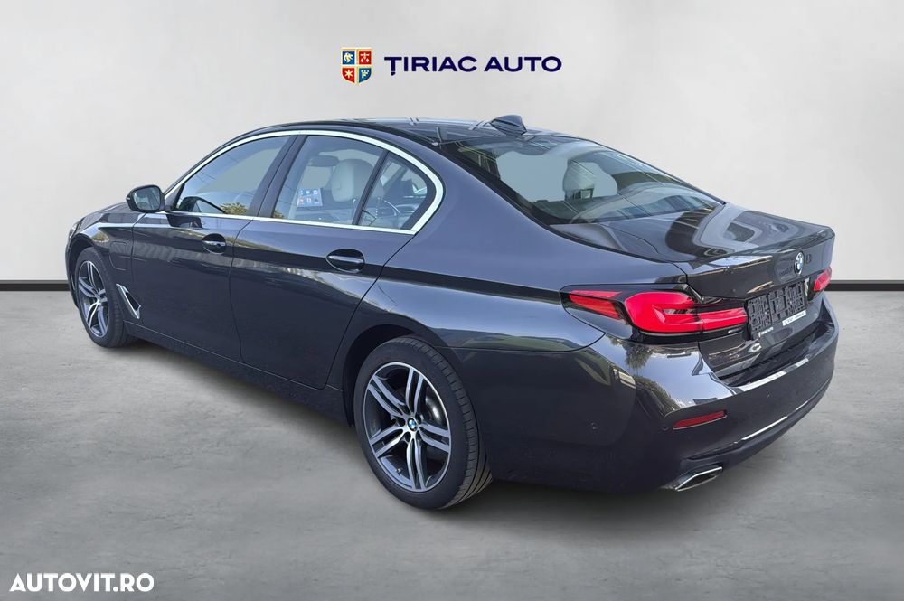 BMW Seria 5 530e xDrive AT PHEV - 3