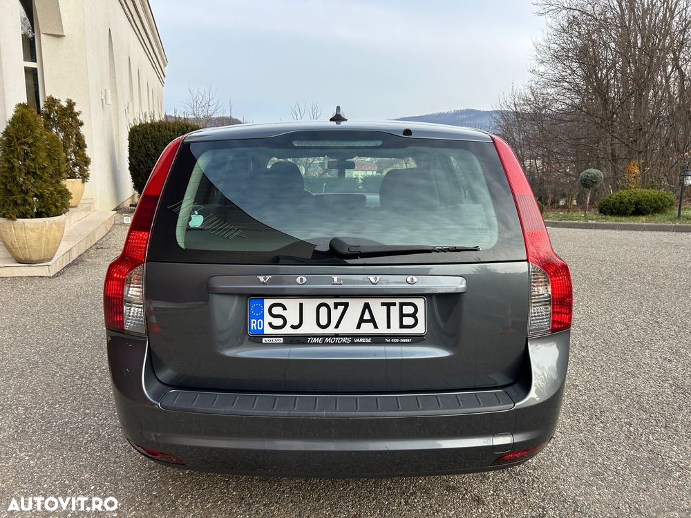 Volvo V50 1.6D Momentum - 18