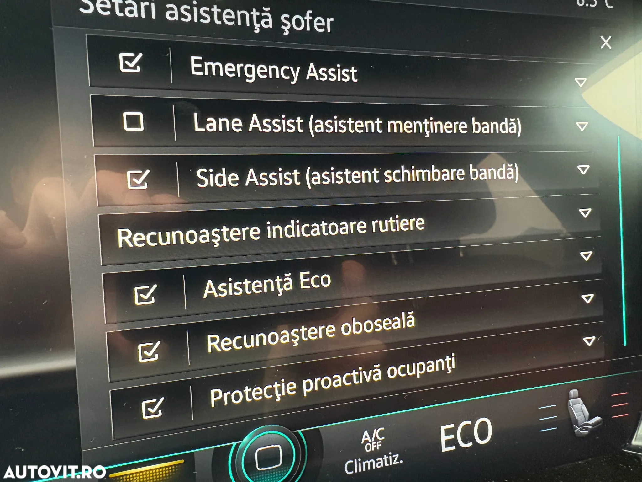 Volkswagen Touareg V6 TDI Atmosphere - 31