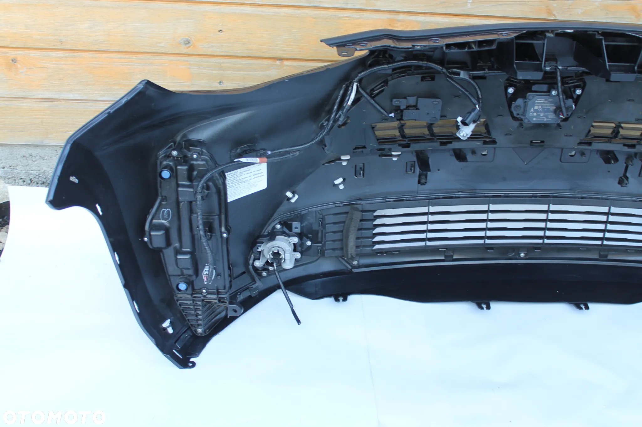 Toyota Yaris Cross zderzak przedni  kompletny 4x PDC Radar - 11