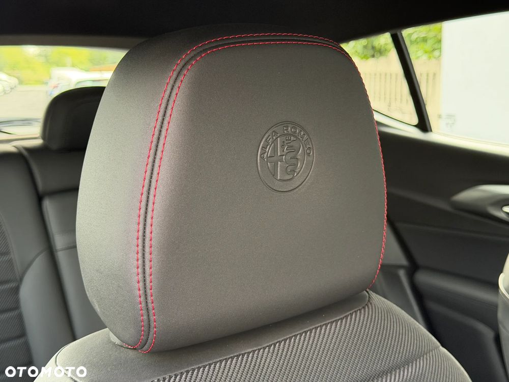 Alfa Romeo Tonale 1.5 T4 GSE mHEV Sprint DCT - 25