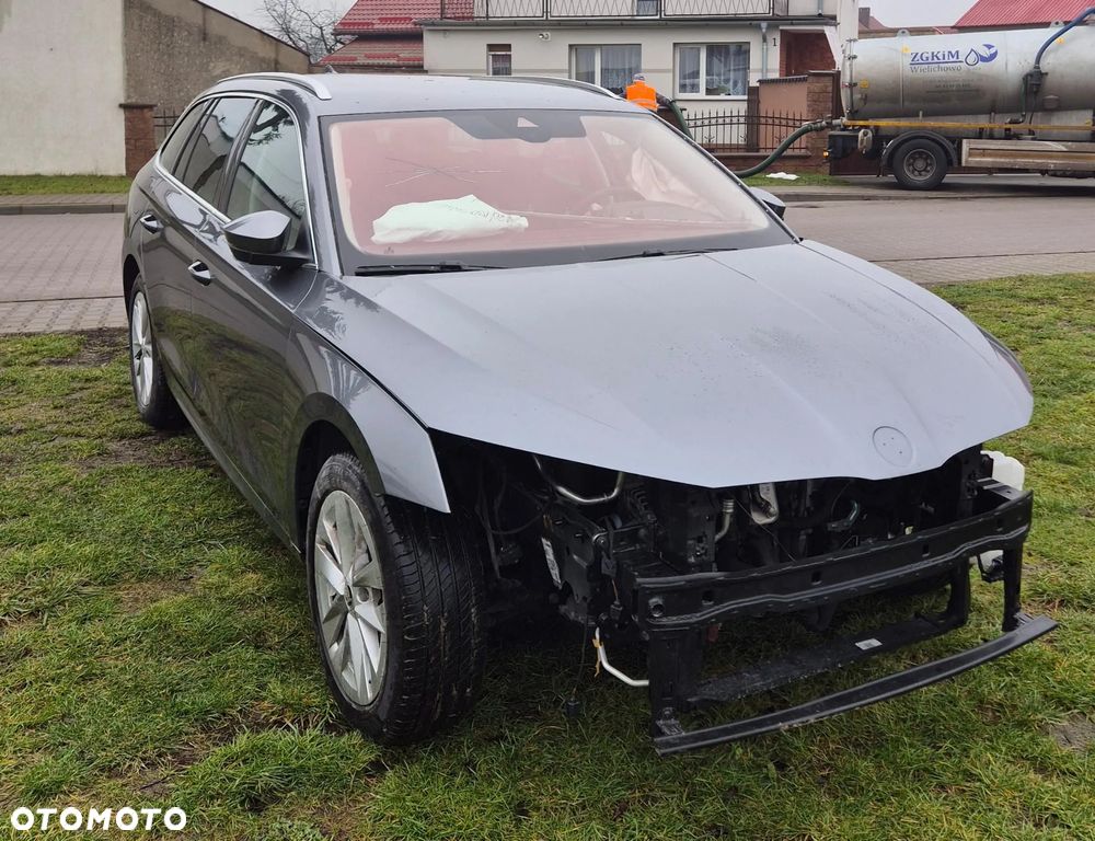 Skoda Octavia 2.0 TDI Style DSG - 1