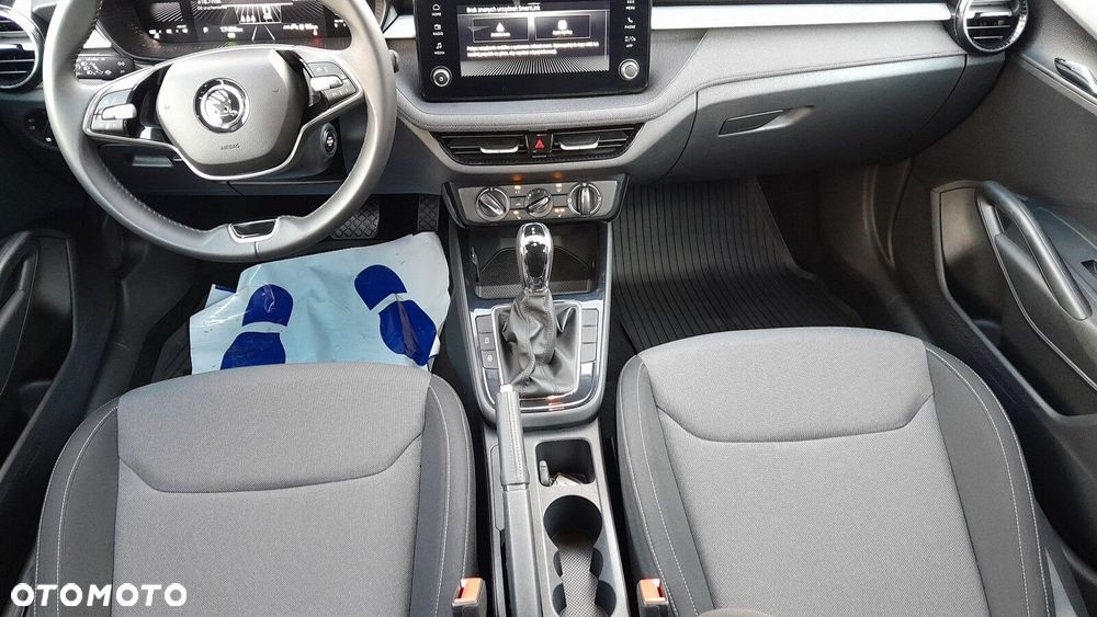 Skoda Fabia 1.0 TSI Selection DSG - 21