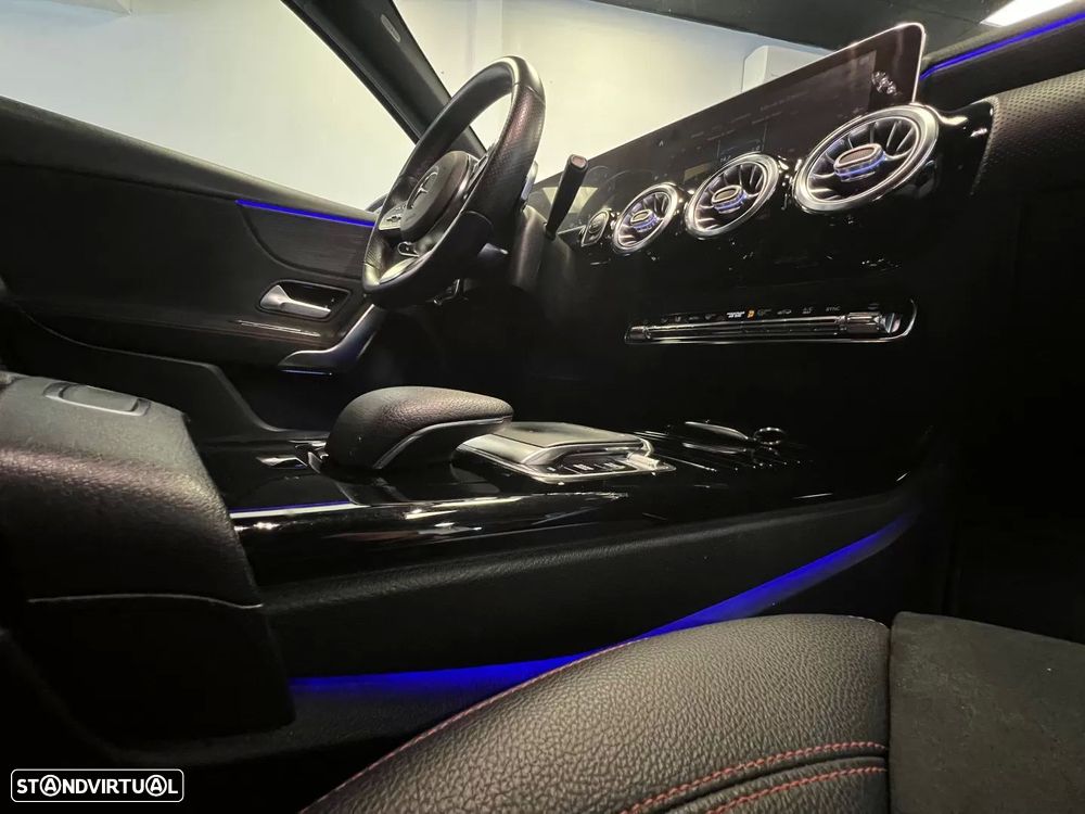 Mercedes-Benz A 180 d AMG Line Aut. - 39