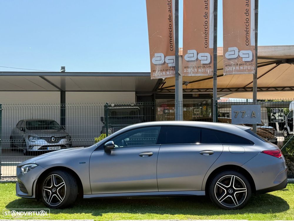 Mercedes-Benz CLA 250 e Shooting Brake AMG Line - 44