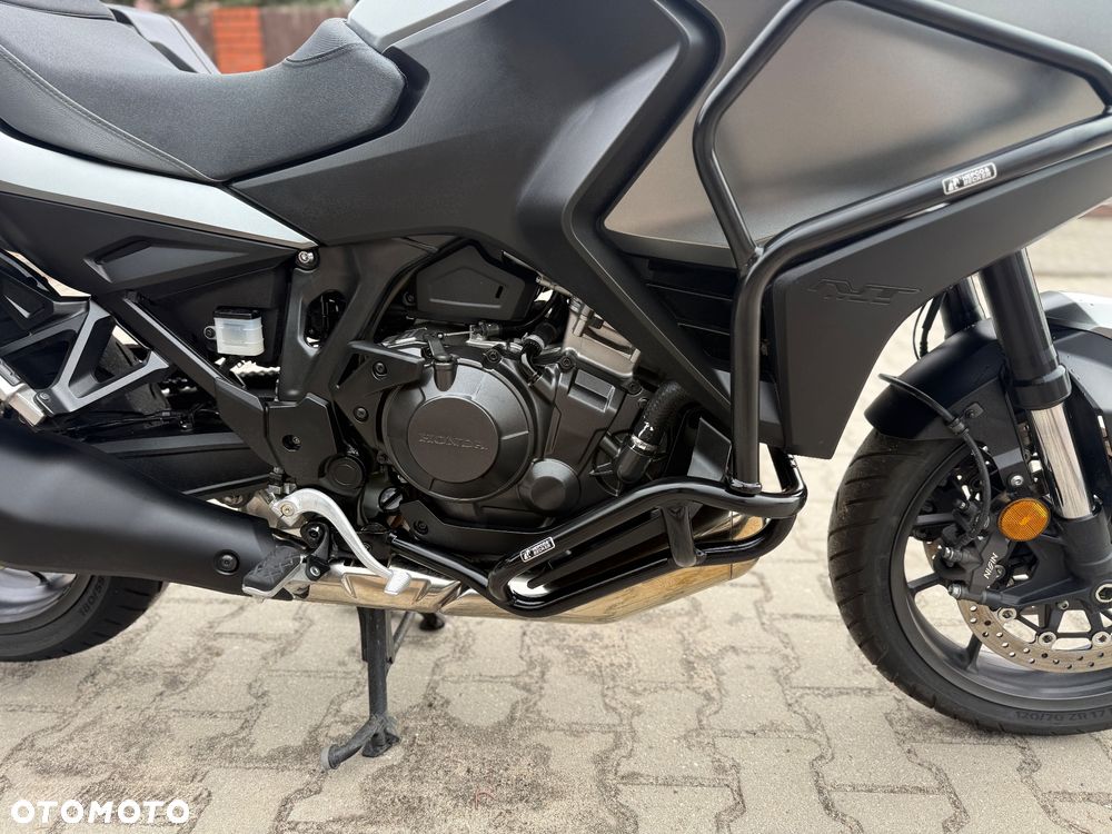 Honda NT - 7