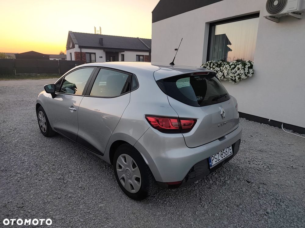 Renault Clio 1.2 16V 75 Dynamique - 5