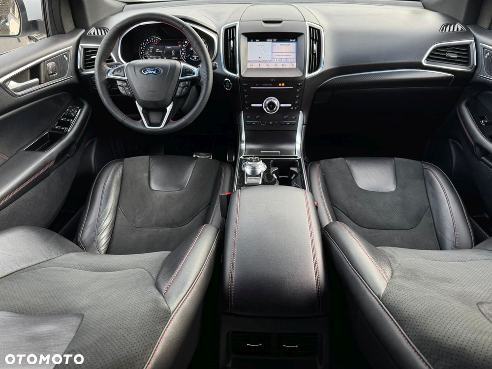 Ford Edge 2.0 EcoBlue Bi-Turbo 4x4 ST-LINE - 26