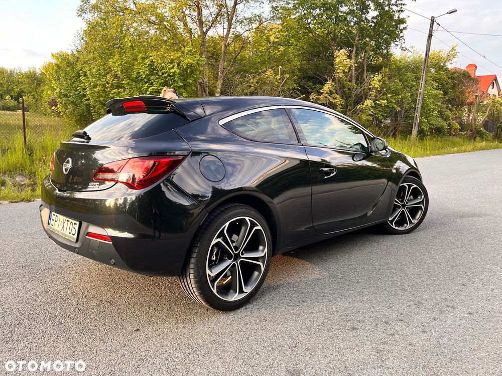 Opel Astra 2.0 CDTI ecoFLEX Start/Stop Active - 4