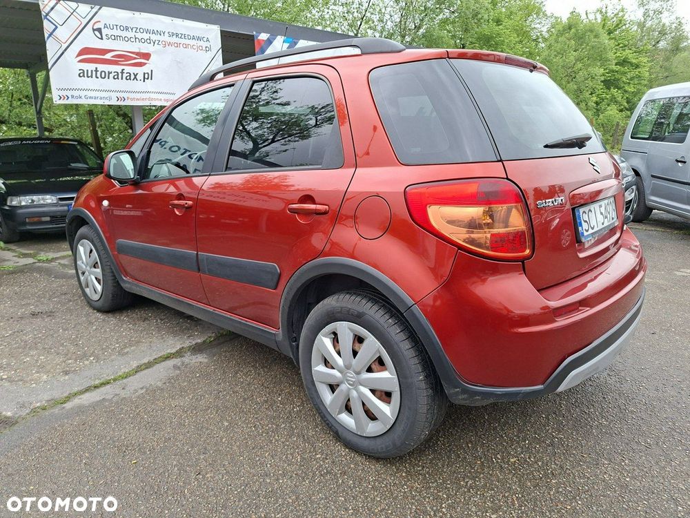 Suzuki SX4 - 8