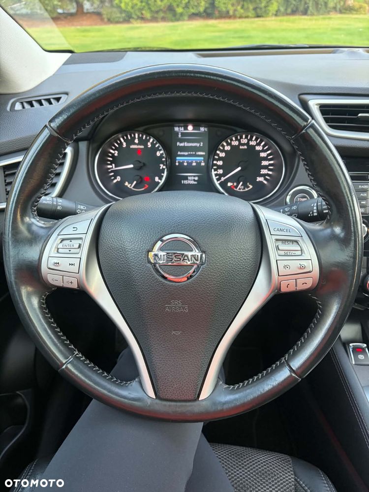 Nissan Qashqai - 13