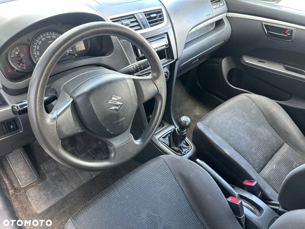 Suzuki Swift 1.2 Club - 24