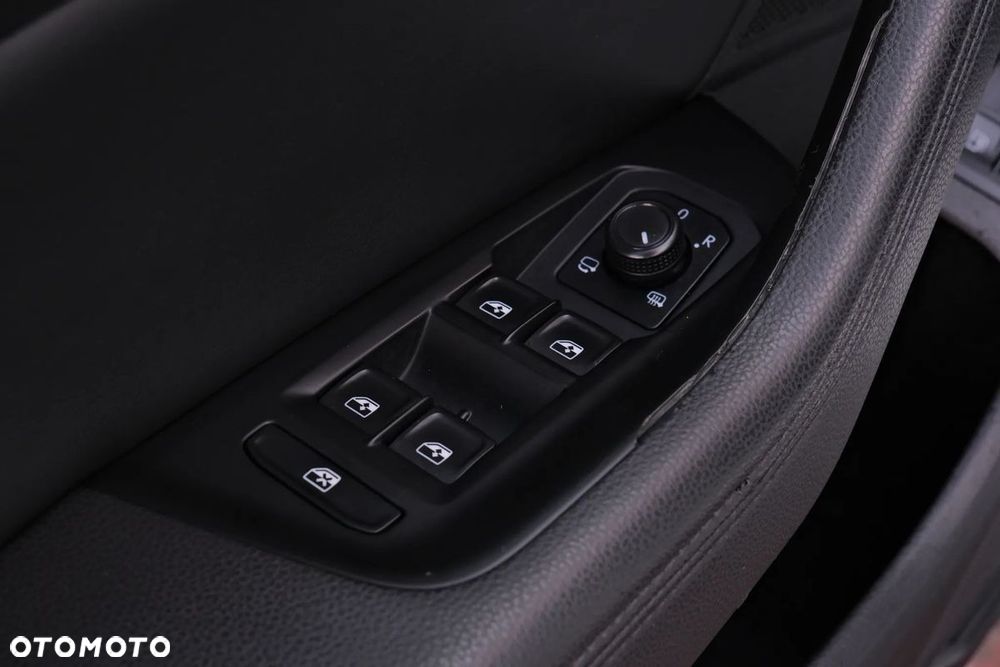 Volkswagen Passat 1.4 TSI DSG GTE - 20
