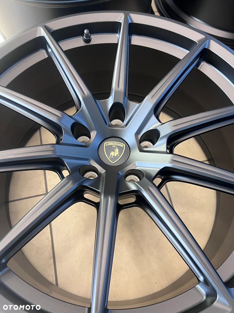Oryginalne Felgi Lamborghini URUS 21'' Black Matt - 13