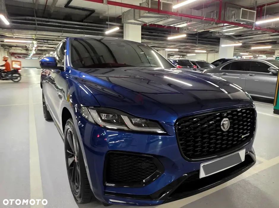 Jaguar F-Pace P250 AWD R-Dynamic SE - 3
