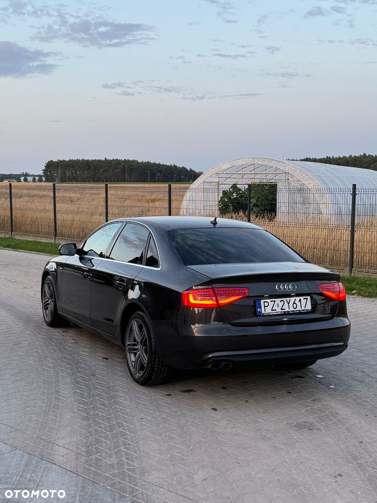 Audi A4 Limousine - 2