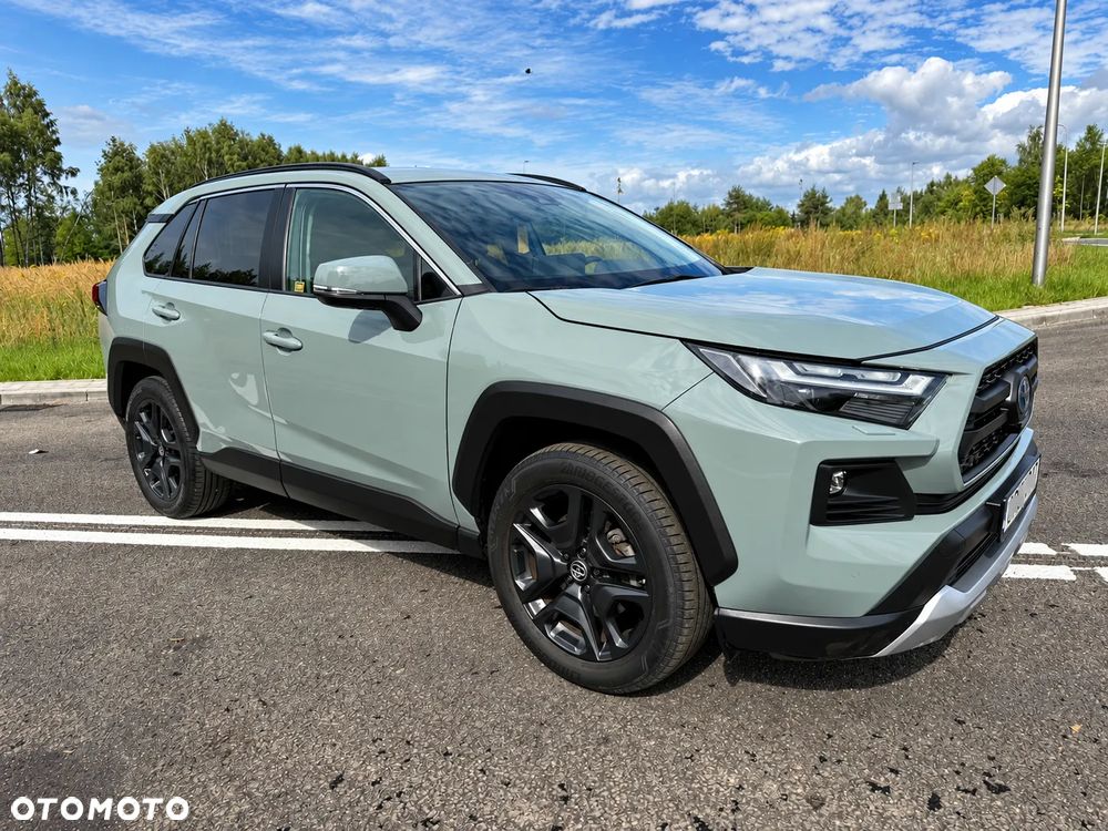 Toyota RAV4 - 10