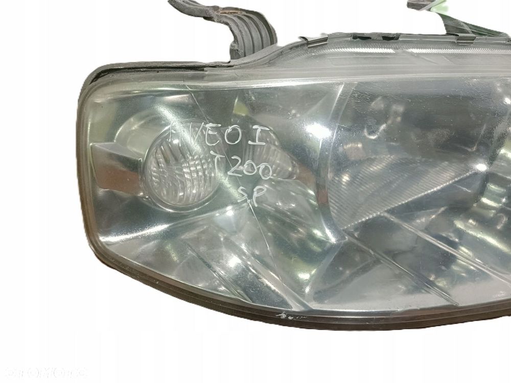 CHEVROLET AVEO I T200 02-06 r. LAMPA PRAWY PRZÓD PRAWA PRZEDNIA PP EU + - 2