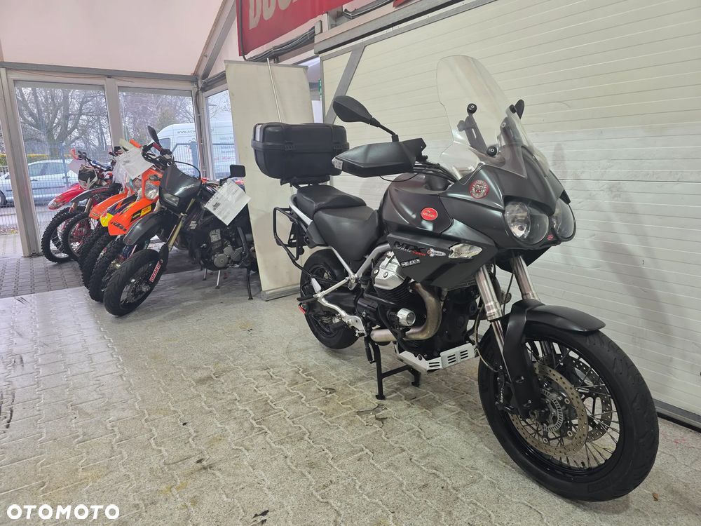 Moto Guzzi Stelvio - 12