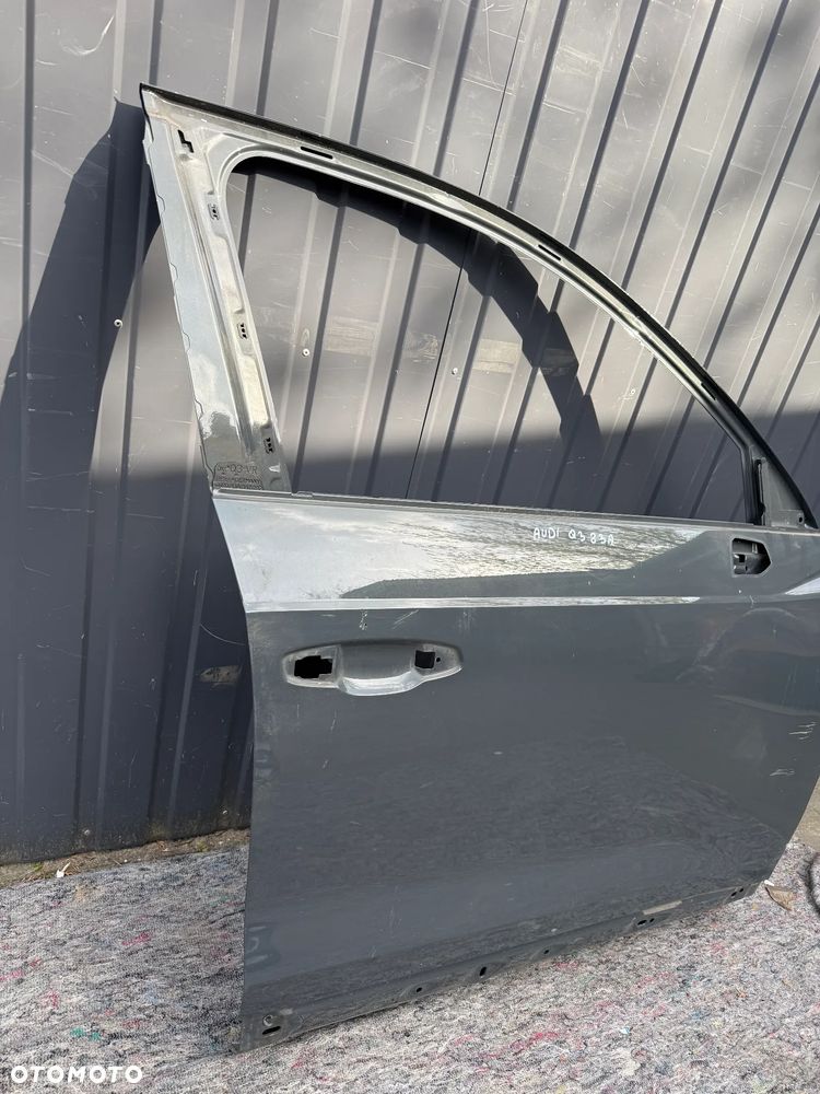 DRZWI PRAWE PRZÓD AUDI Q3 83A ORYGINAŁ - 1