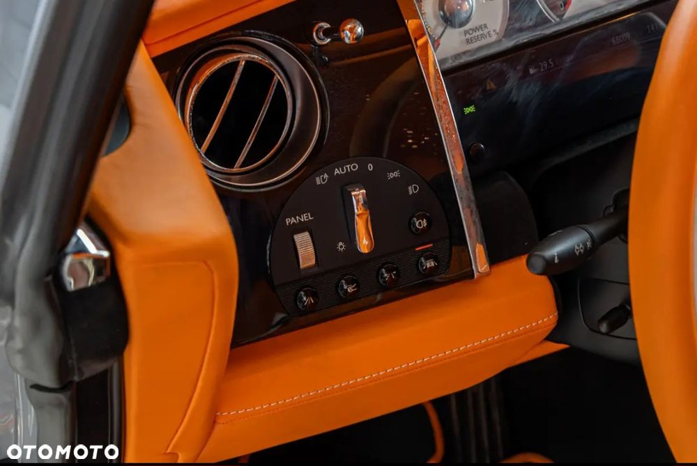 Rolls-Royce Wraith Black Badge - 15