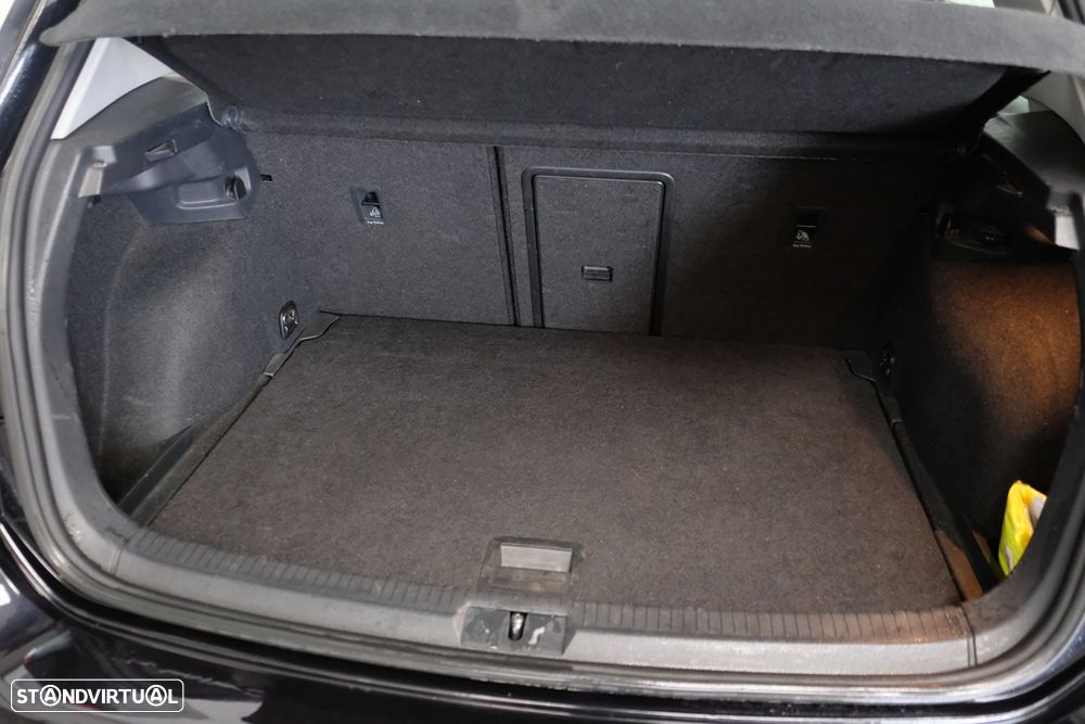 VW Golf 1.0 TSI BlueMotion DSG Comfortline - 22